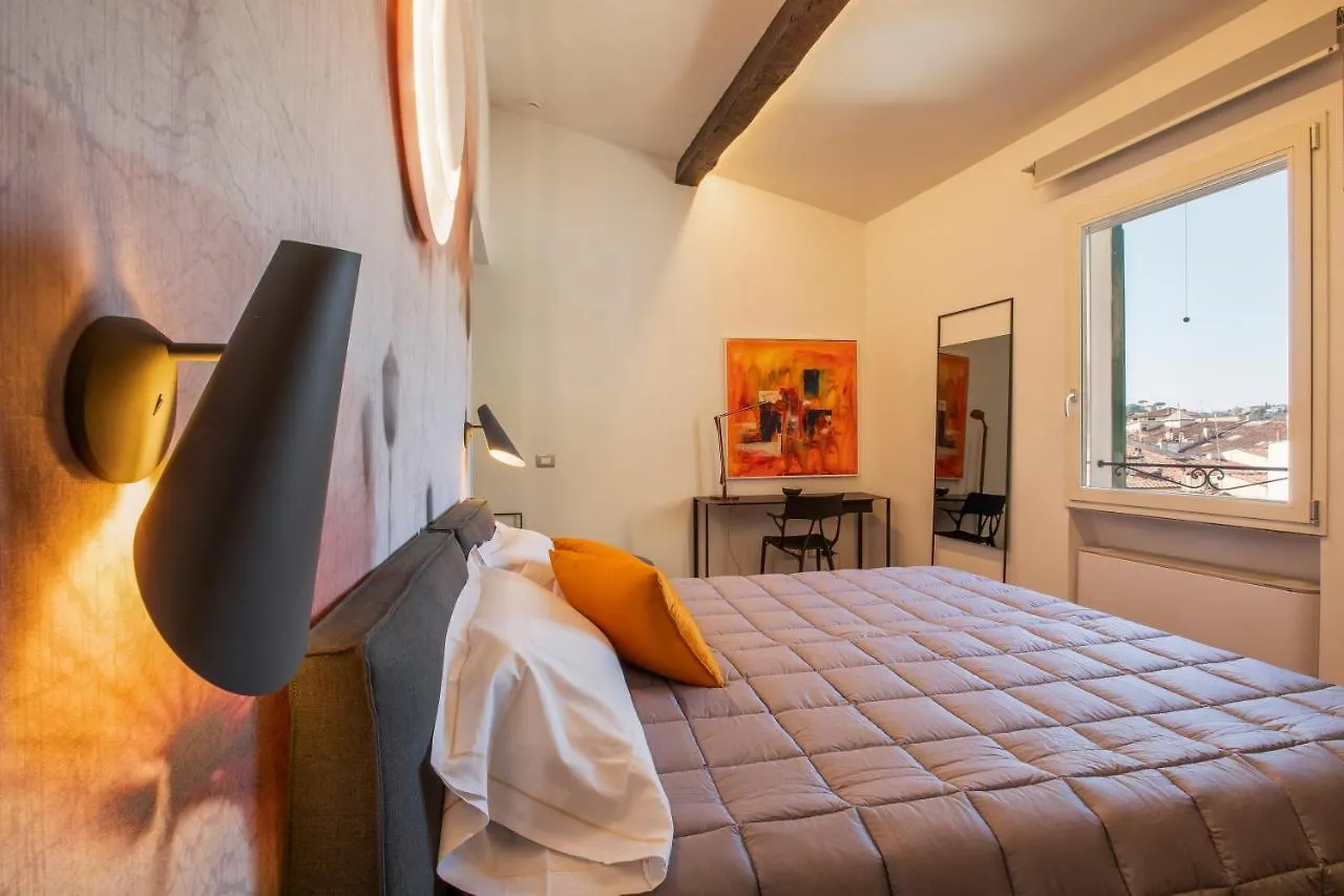 Residenza Benizzi Rooms In The Heart Of Firenze